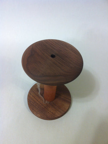 Standard hardwood bobbin